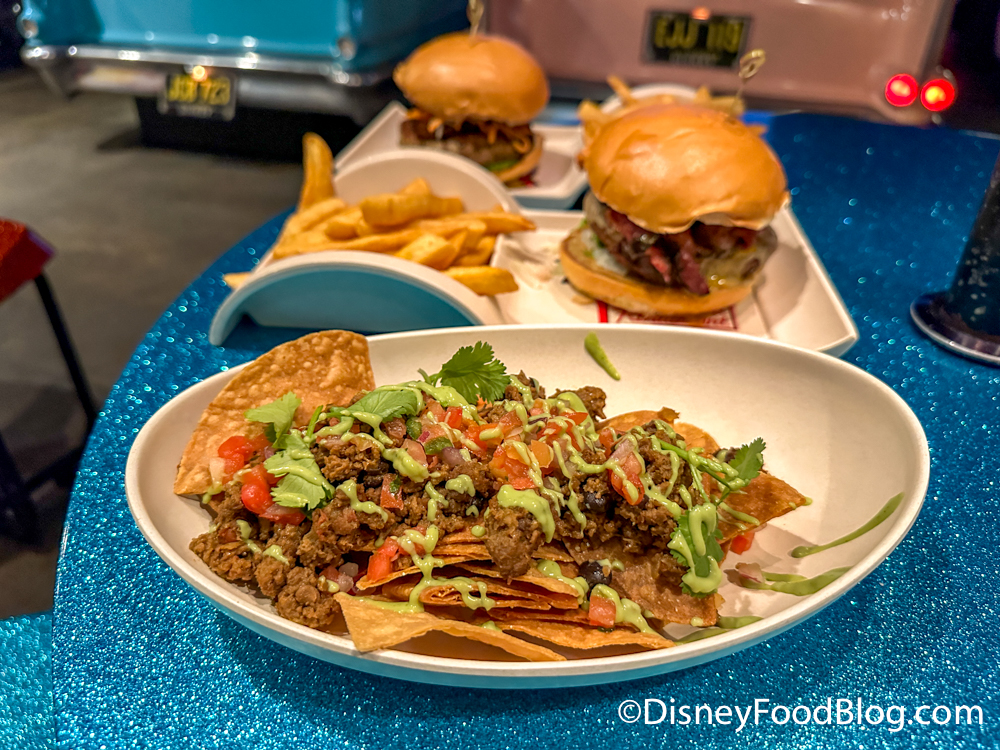 2023 wdw dhs sci fi dine in theater restaurant full spread banh mi burger feature film nachos 4